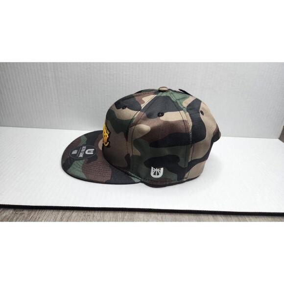 New Los Angeles Lakers Camo Cap Mens ULTRA GAME Brown Snapback NBA Hat - Picture 3 of 10